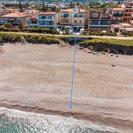 Capo dʼOrlando B&B Il Capitano المظهر الخارجي الصورة
