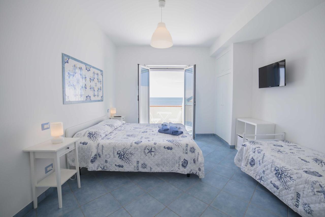 Capo dʼOrlando B&B Il Capitano المظهر الخارجي الصورة