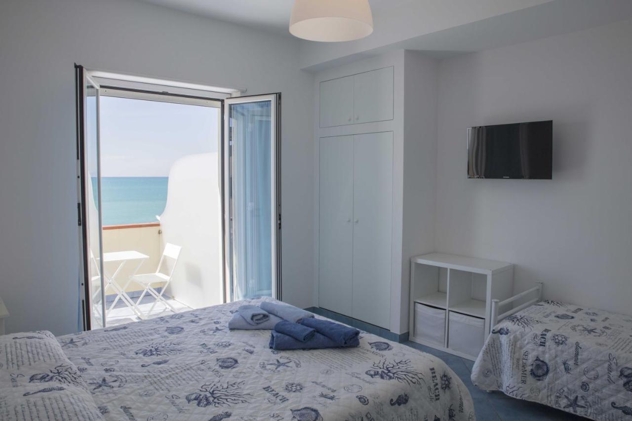 Capo dʼOrlando B&B Il Capitano المظهر الخارجي الصورة