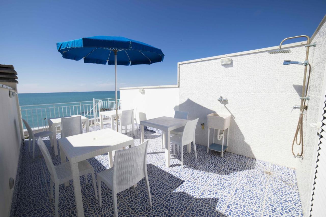 Capo dʼOrlando B&B Il Capitano المظهر الخارجي الصورة