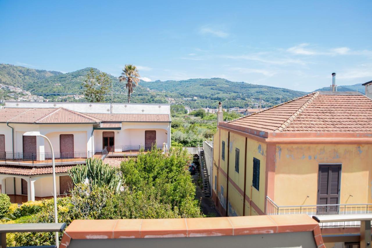 Capo dʼOrlando B&B Il Capitano المظهر الخارجي الصورة