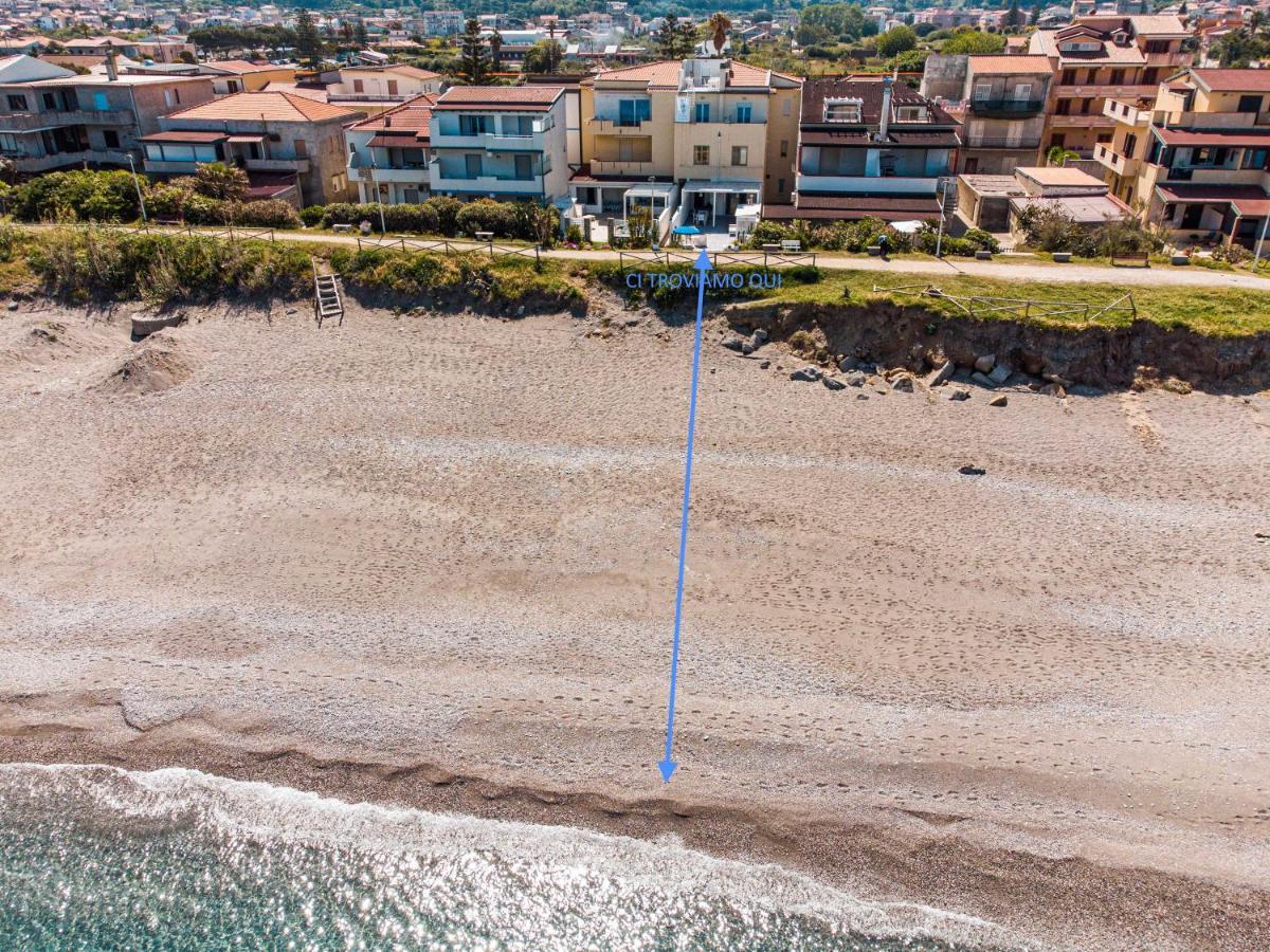 Capo dʼOrlando B&B Il Capitano المظهر الخارجي الصورة